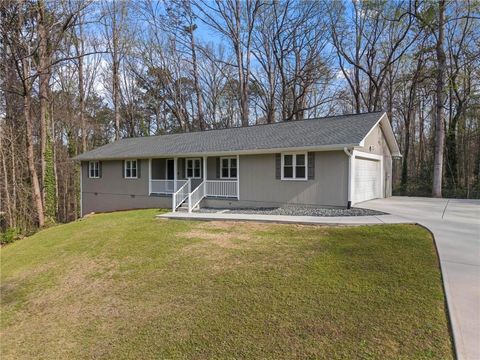 Homes For Sale - 2332 Shire Court<br/> Austell, GA 30106