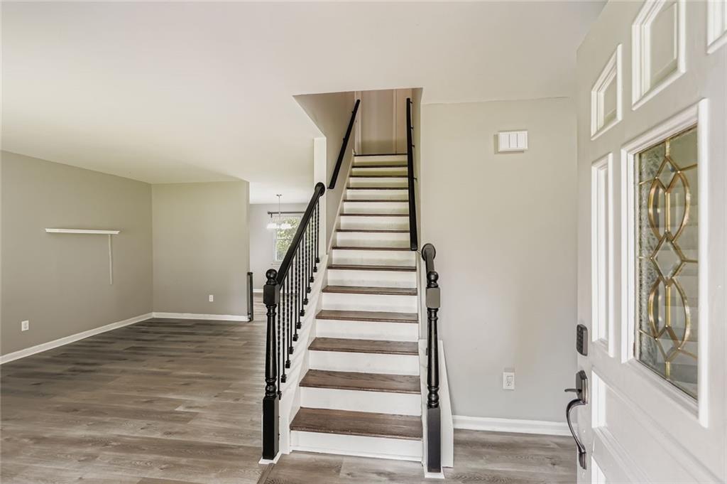 1120 Chapman Circle