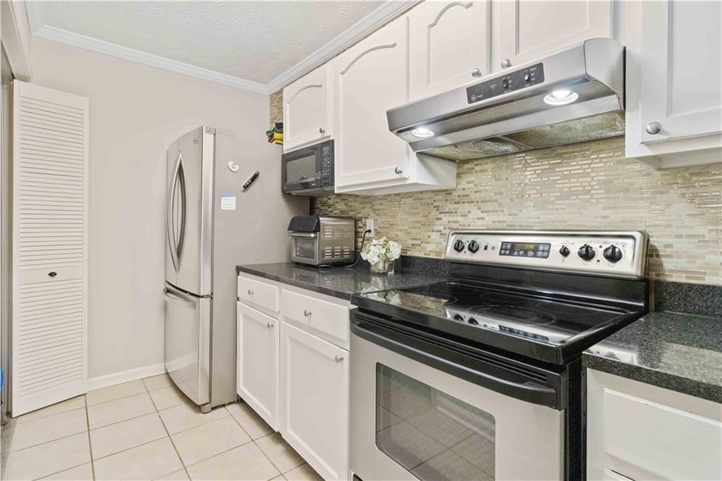 Lenox Villas - Residential