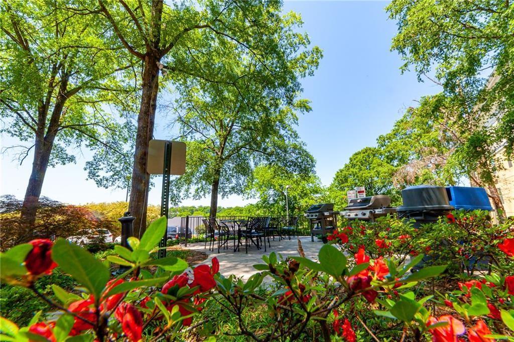 Lenox Villas - Residential