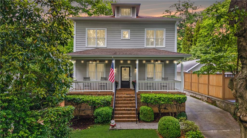 66 Mobile Avenue NE
