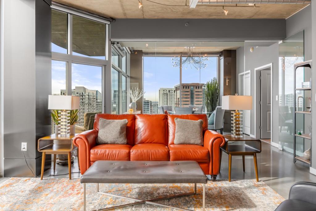 METROPOLIS - Residential