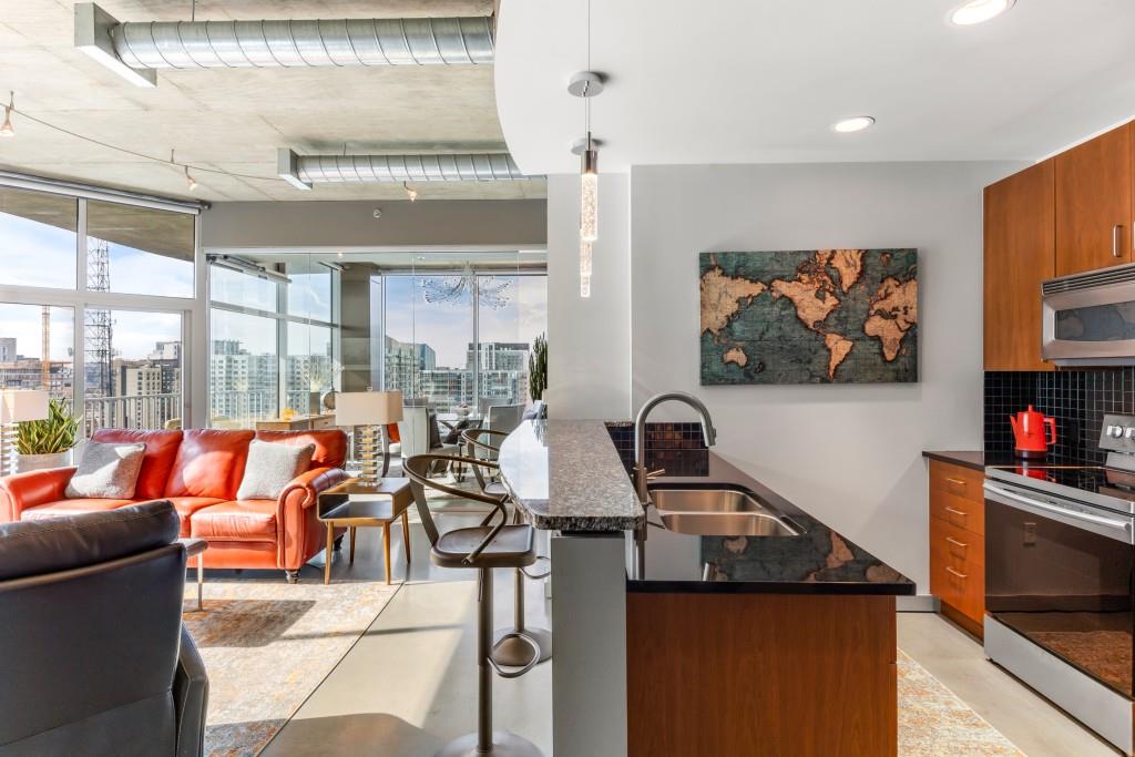 METROPOLIS - Residential