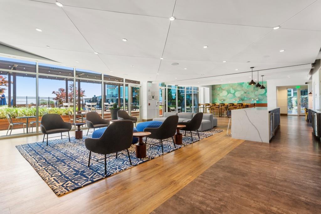 METROPOLIS - Residential