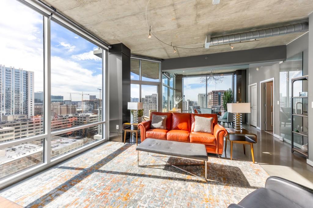 METROPOLIS - Residential