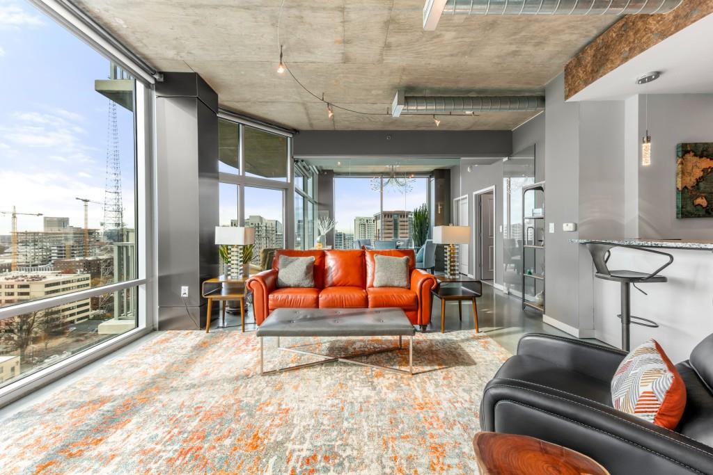 METROPOLIS - Residential