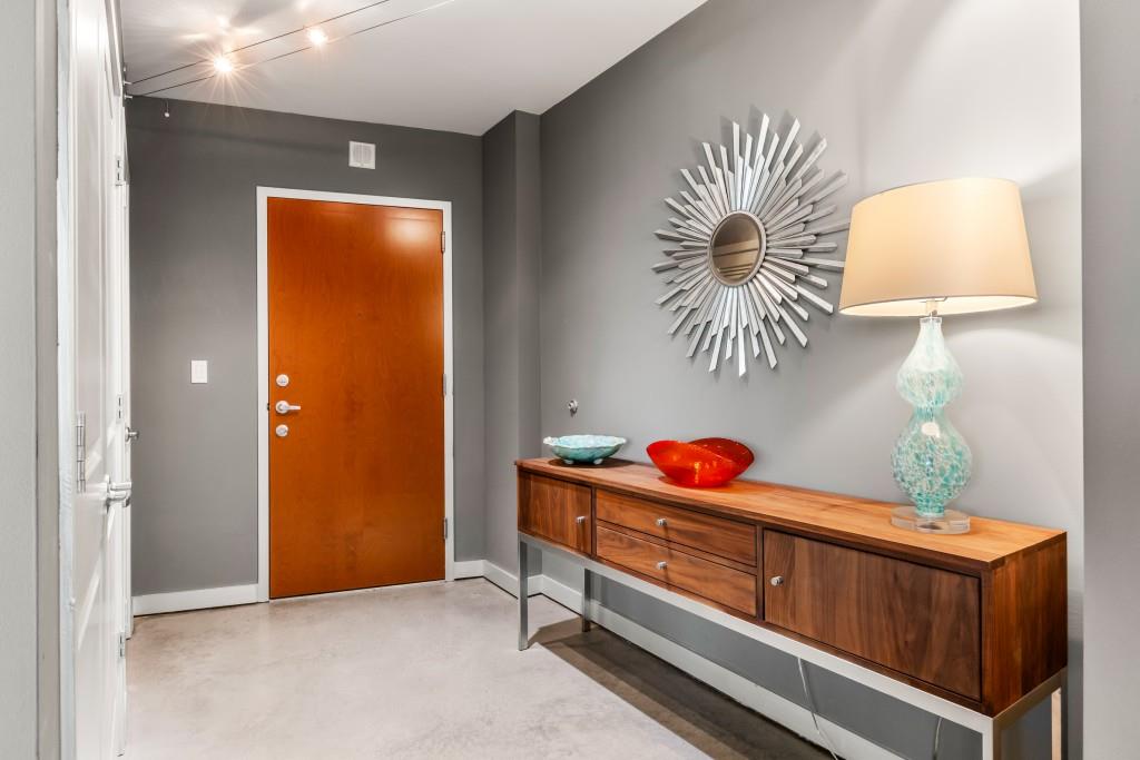 943 Peachtree Street NE 1708