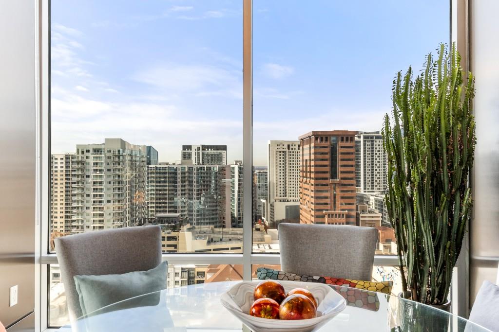 METROPOLIS - Residential