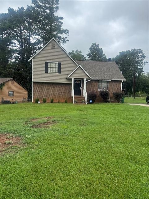 9386 Woodknoll Lane Jonesboro GA 30238