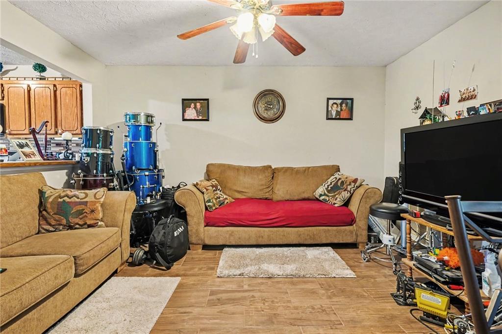 1674 Hunting Creek Drive