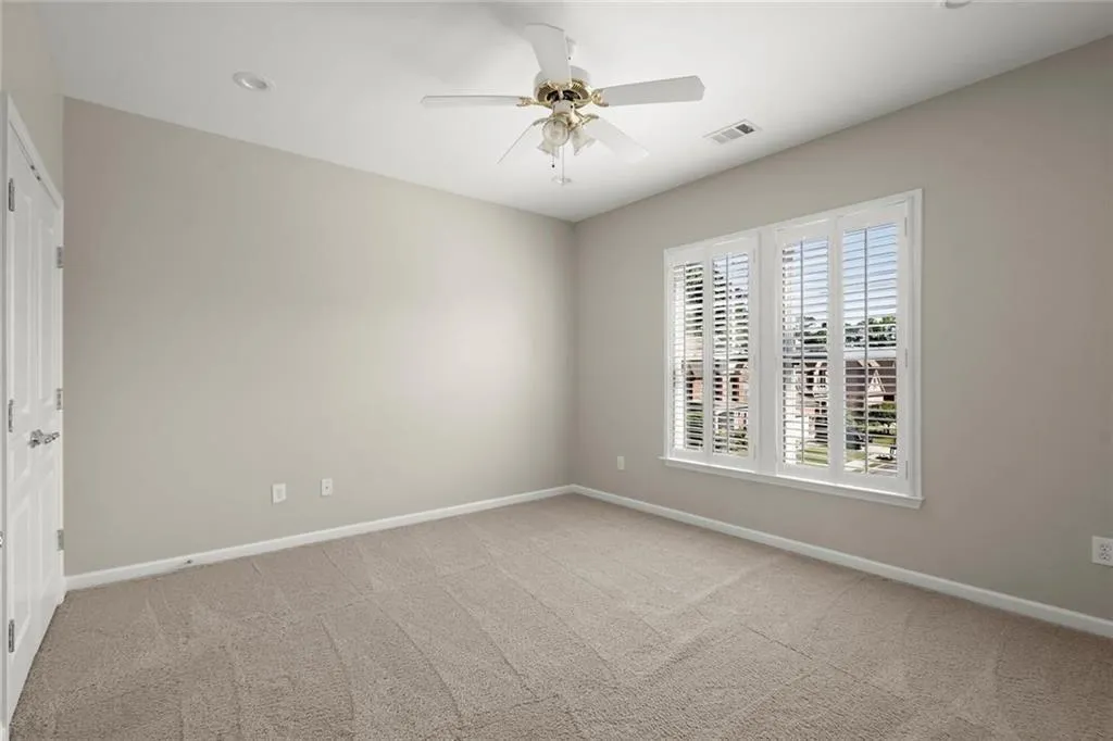 Alpharetta, Georgia 30022, United States, 7 Bedrooms Bedrooms, ,5 BathroomsBathrooms,Residential,Active,189504