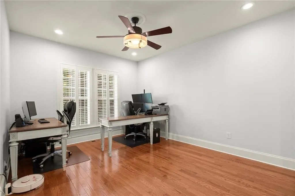 Alpharetta, Georgia 30022, United States, 7 Bedrooms Bedrooms, ,5 BathroomsBathrooms,Residential,Active,189504