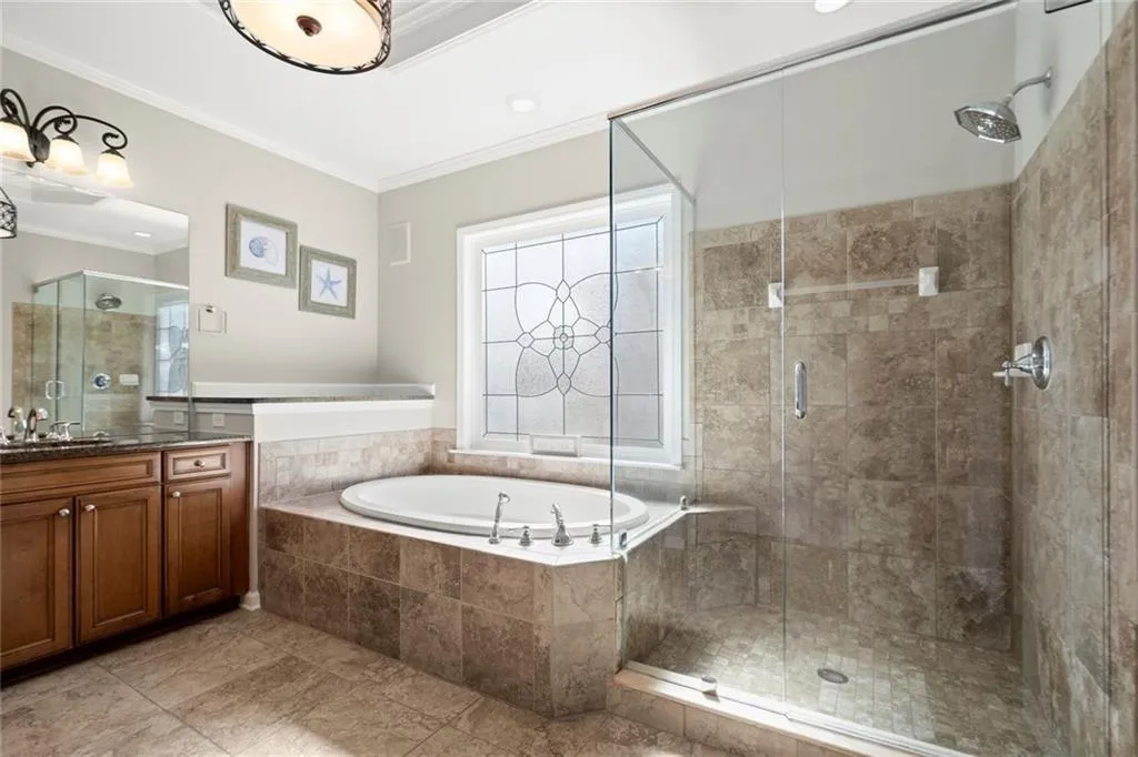 Alpharetta, Georgia 30022, United States, 7 Bedrooms Bedrooms, ,5 BathroomsBathrooms,Residential,Active,189504