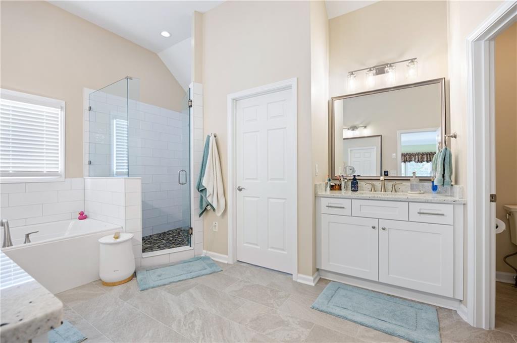 Creekshire - Residential