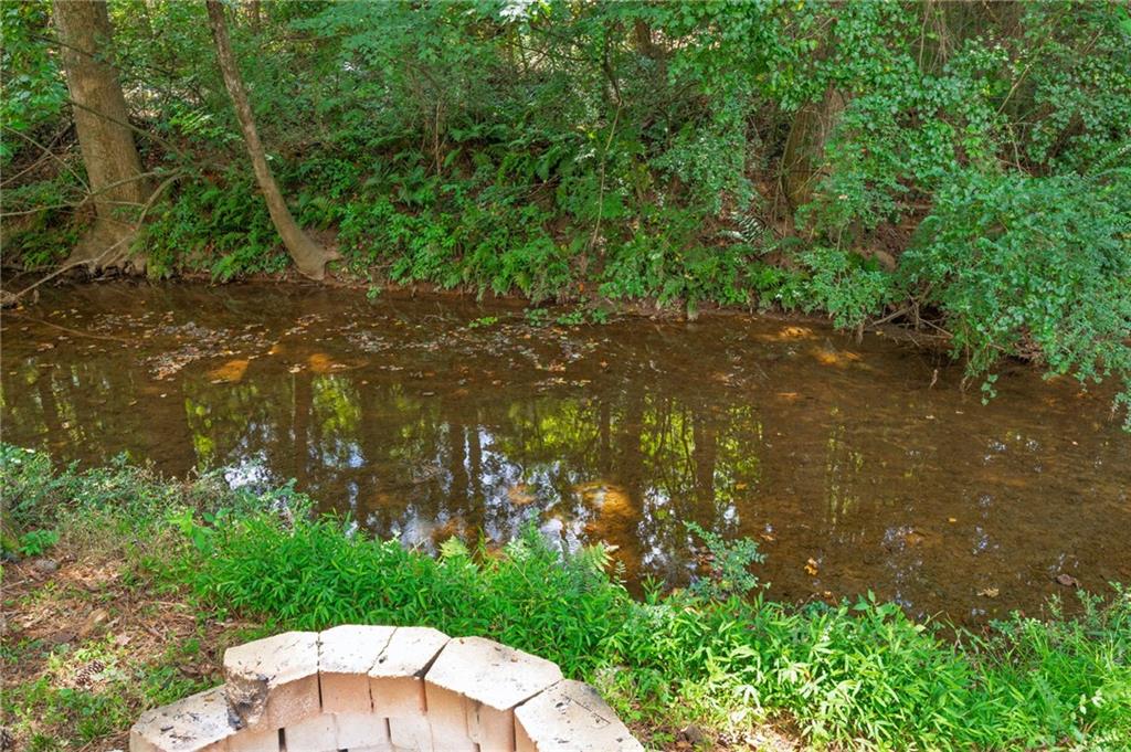 Creekshire - Residential