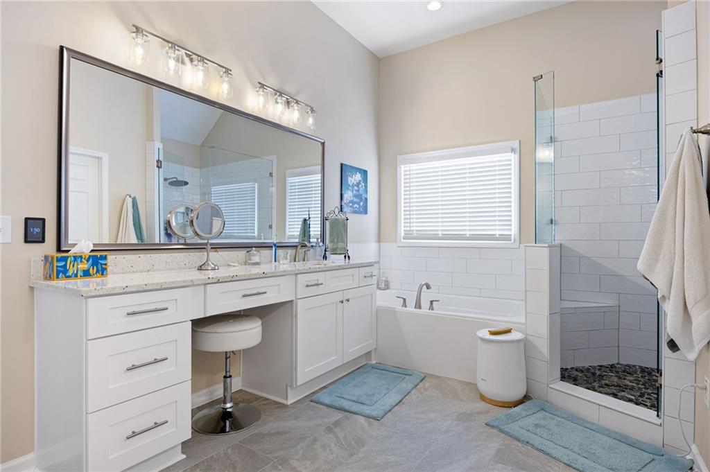 Creekshire - Residential