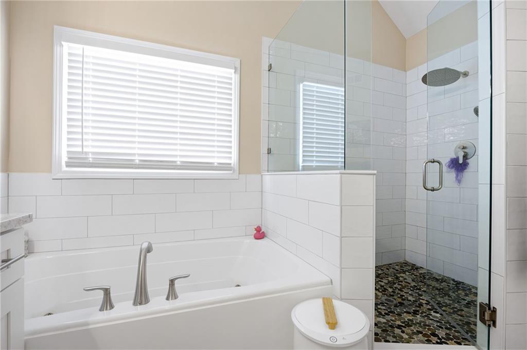 Creekshire - Residential