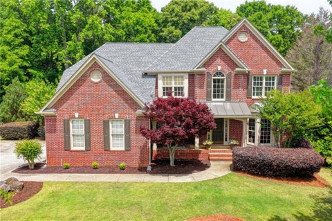 Homes For Sale - 4555 E Point Drive<br/> Cumming, GA 30041