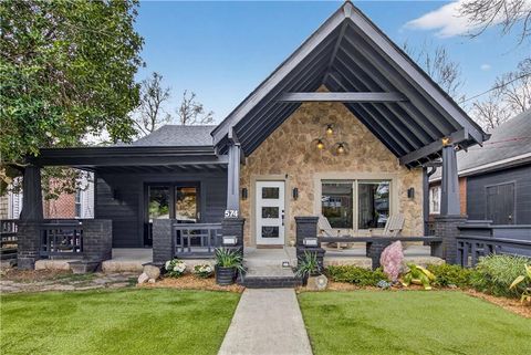 Photo of 574 Orme Circle NE, Atlanta, GA 30306 (MLS # 7731367)