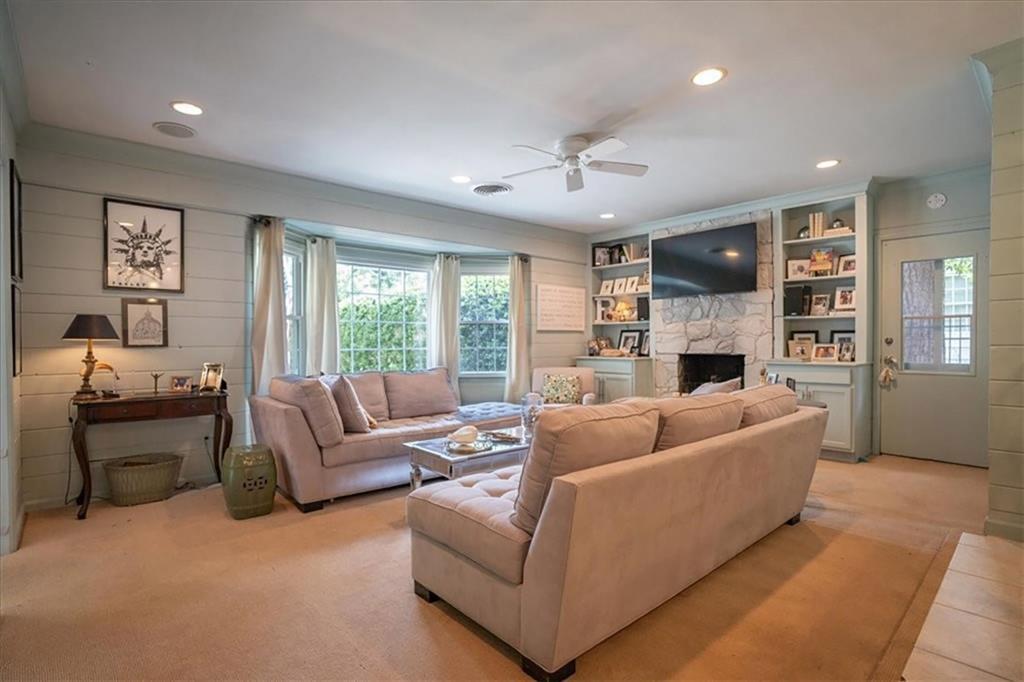 3179 E Wood Valley Road