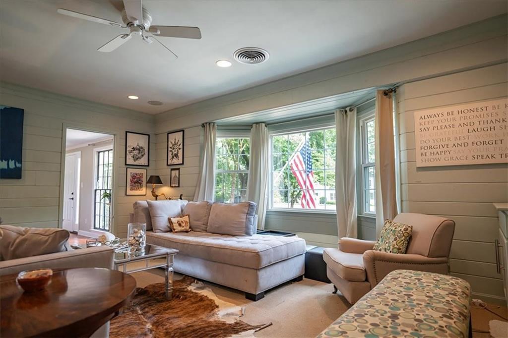 3179 E Wood Valley Road