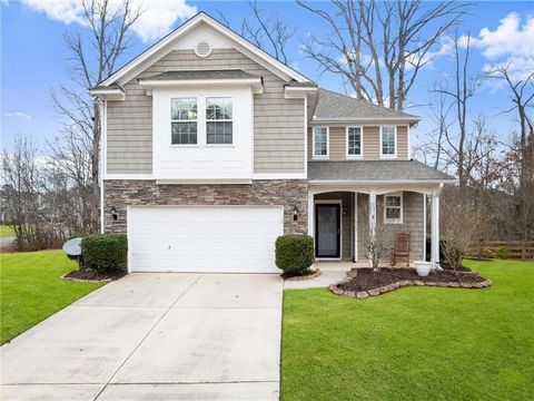 Homes For Sale - 4015 New Salem Court<br/> Cumming, GA 30040