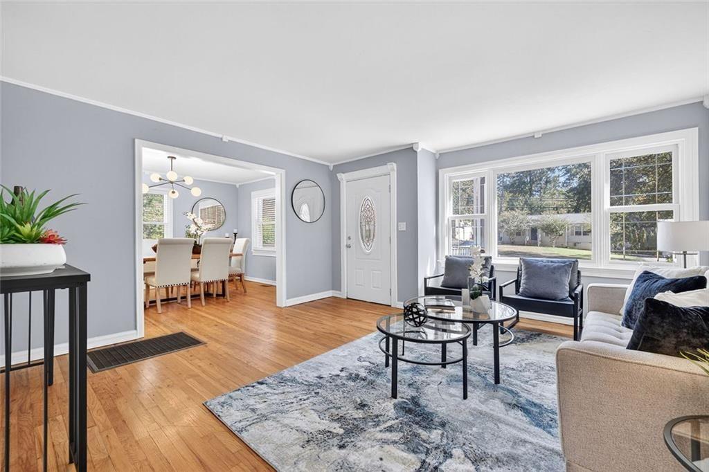 1158 Shepherds Lane NE