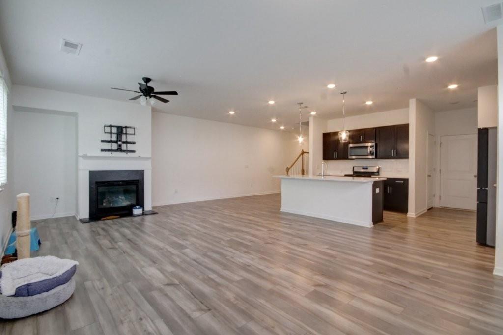 3638 Hester Street