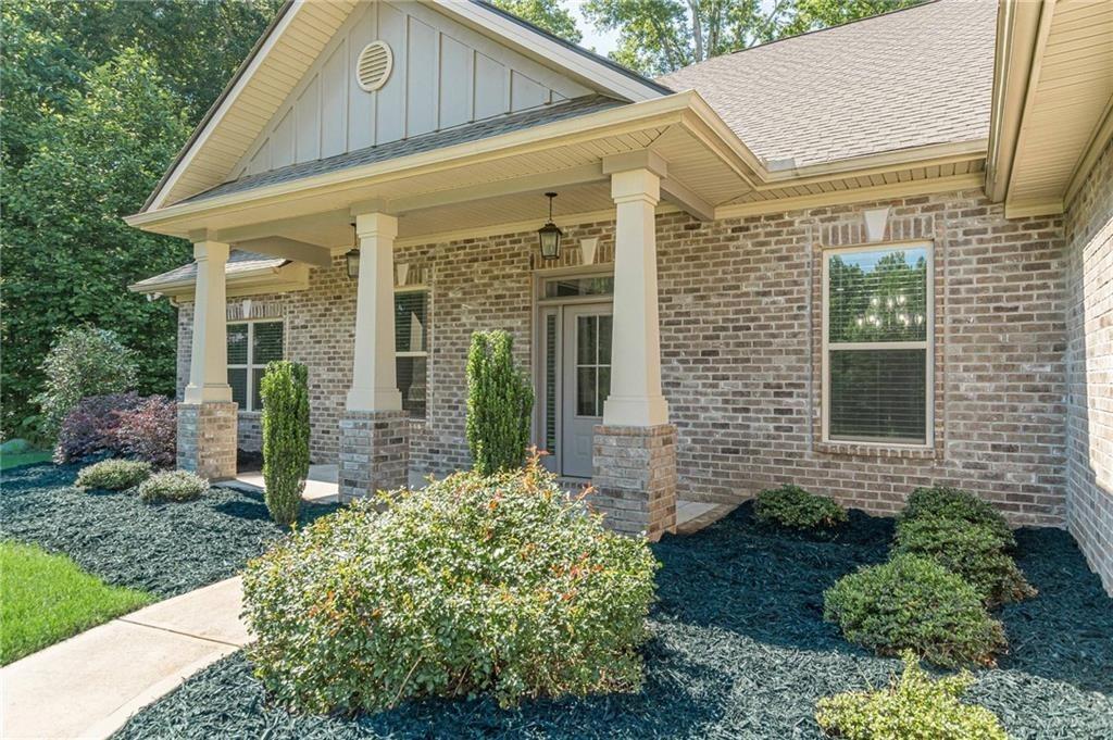 150 Whitworth Drive