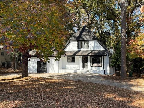 Photo of 2648 Glenvalley Drive, Decatur, GA 30032 (MLS # 7671978)