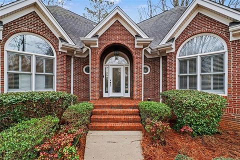 Homes For Sale - 30 Couples Court<br/> Newnan, GA 30265