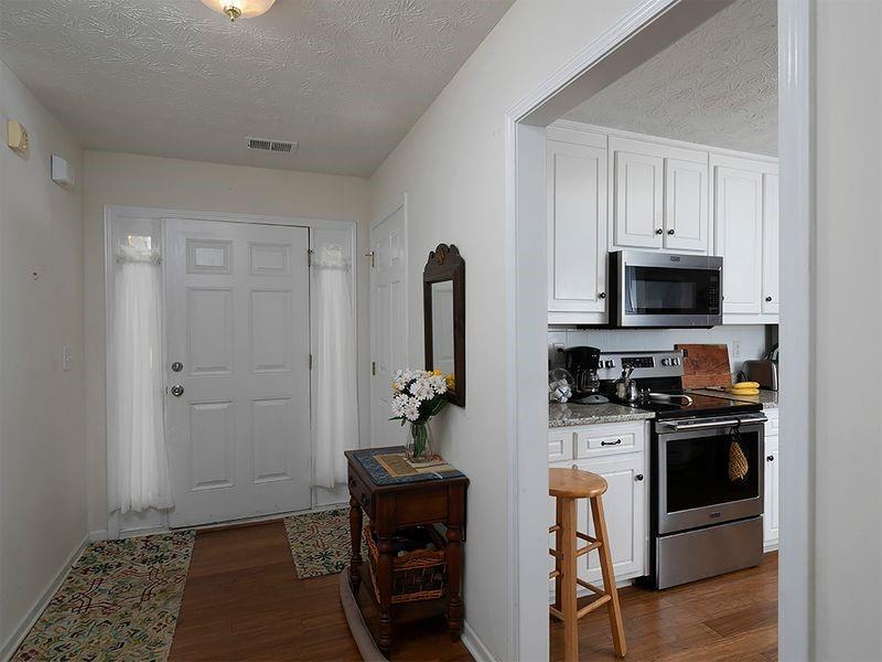 55 Dearing Woods Bend