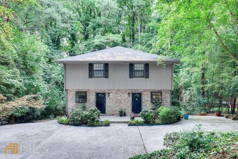 2515 Skyland Trail NE Brookhaven GA 30319