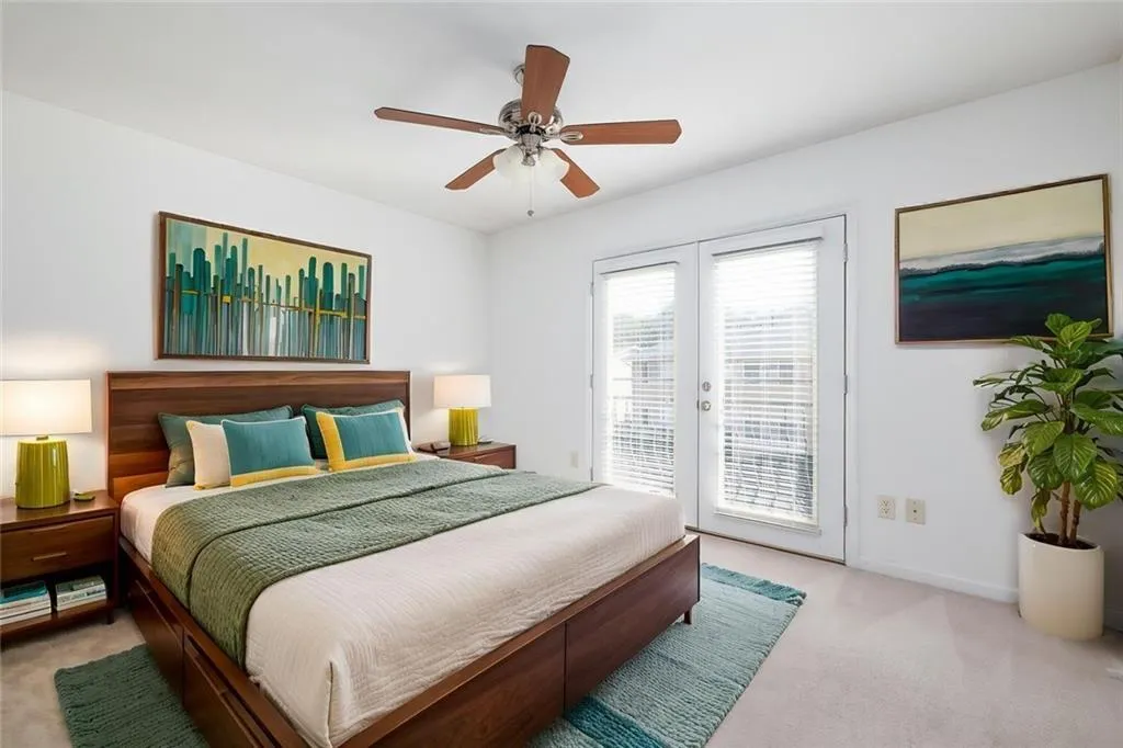 Atlanta, Georgia 30319, United States, 2 Bedrooms Bedrooms, ,3 BathroomsBathrooms,Residential,Active,120859