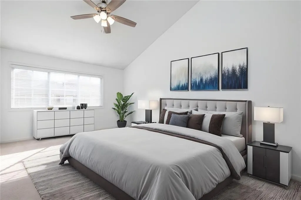 Atlanta, Georgia 30319, United States, 2 Bedrooms Bedrooms, ,3 BathroomsBathrooms,Residential,Active,120859