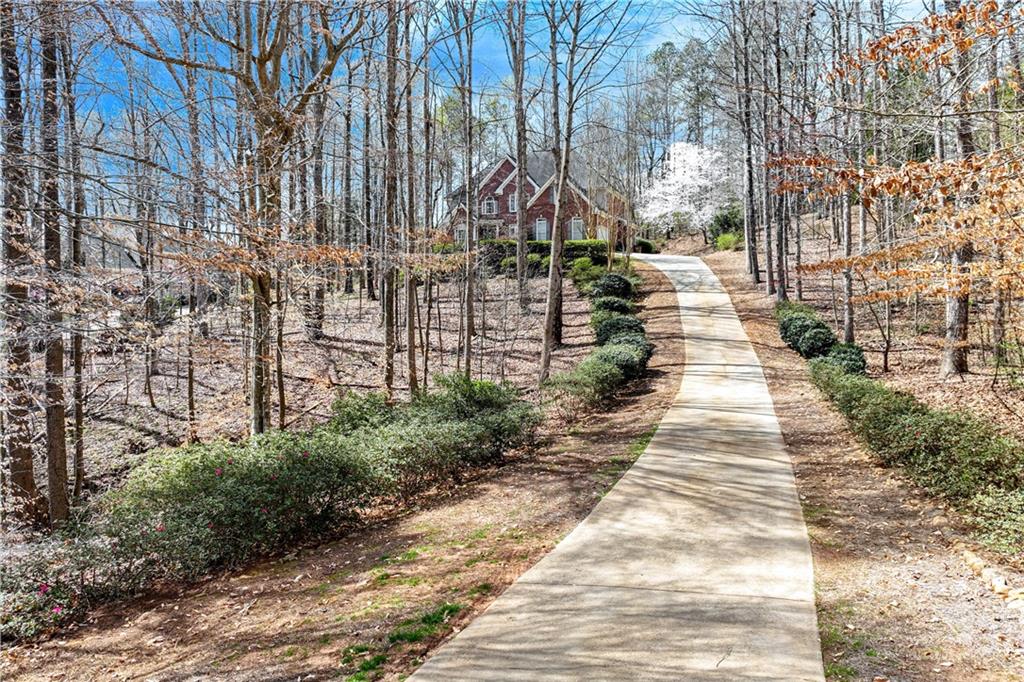 5081 Oak Farm Way, Flowery Branch, Georgia image 5
