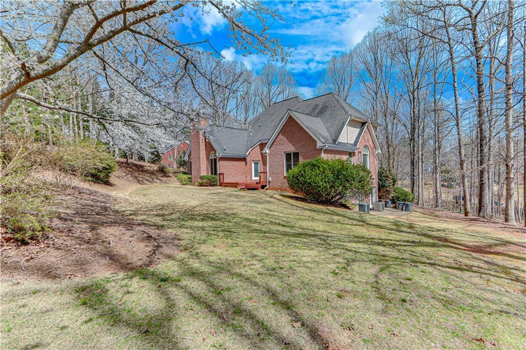 5081 Oak Farm Way, Flowery Branch, Georgia image 15