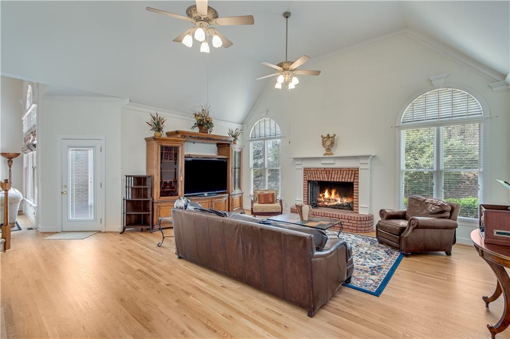 5081 Oak Farm Way, Flowery Branch, Georgia image 29