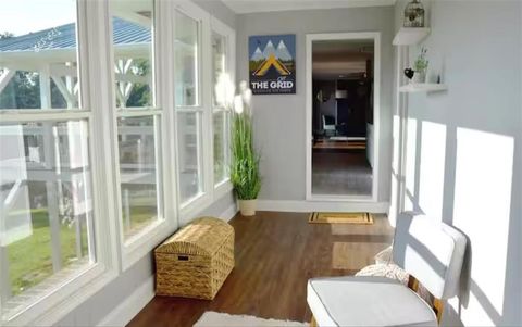 listing image 126
