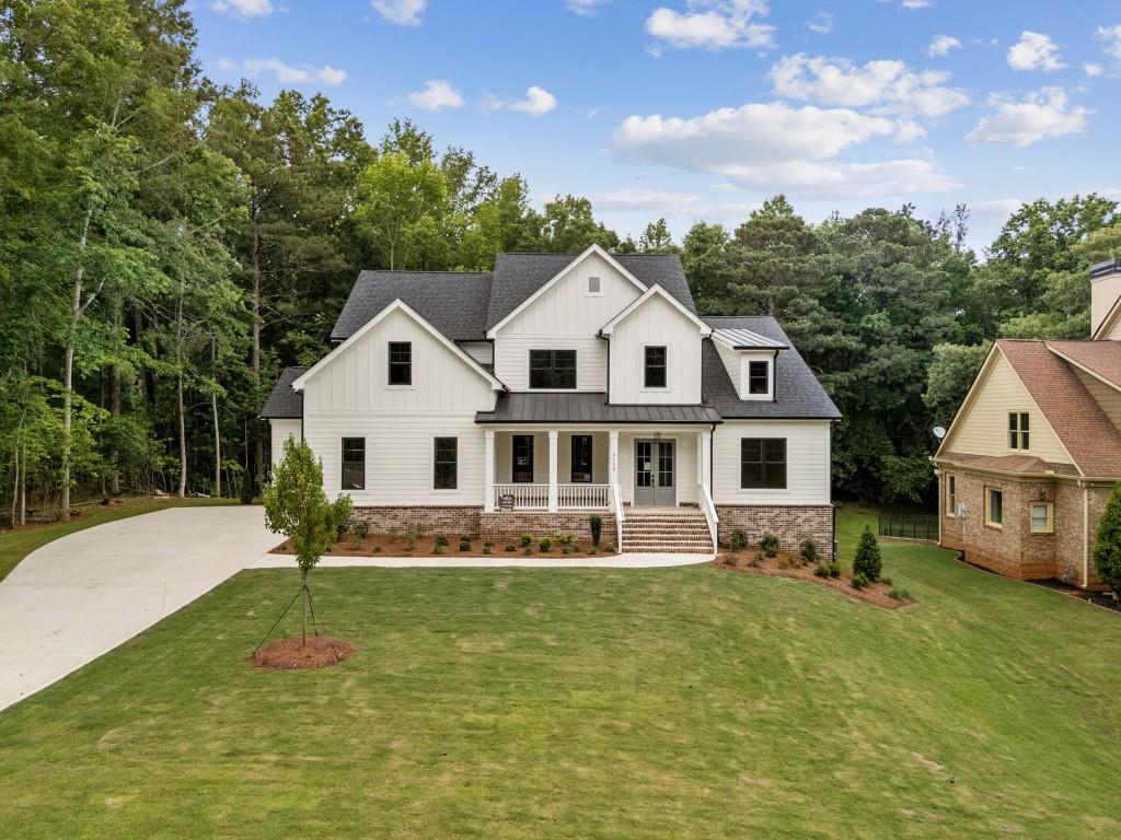 9135 Greenway Court