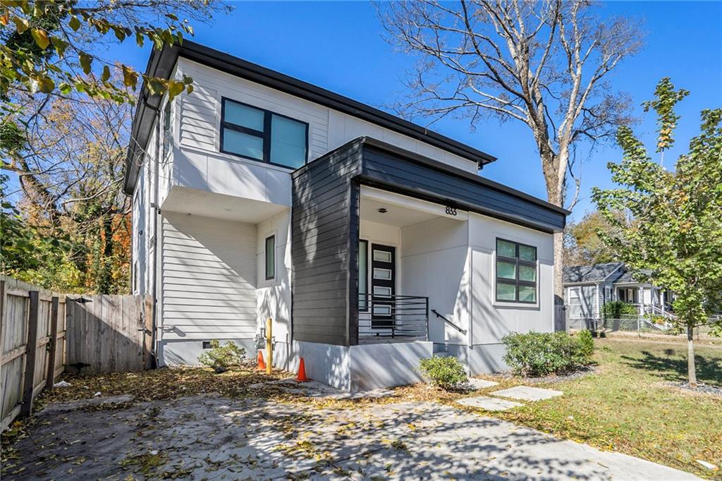 833 Humphries Street SW