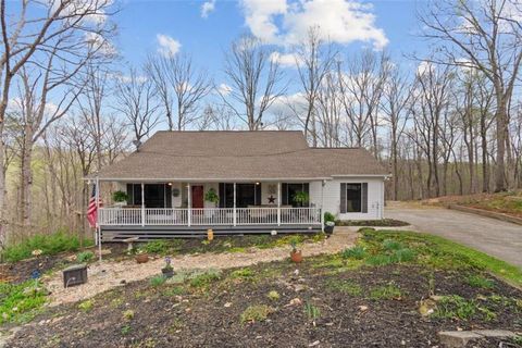 Homes For Sale - 245 Spring Ridge Court<br/> Dawsonville, GA 30534