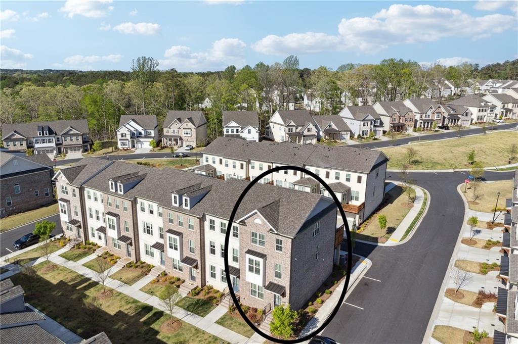 1621 Wellborn Walk