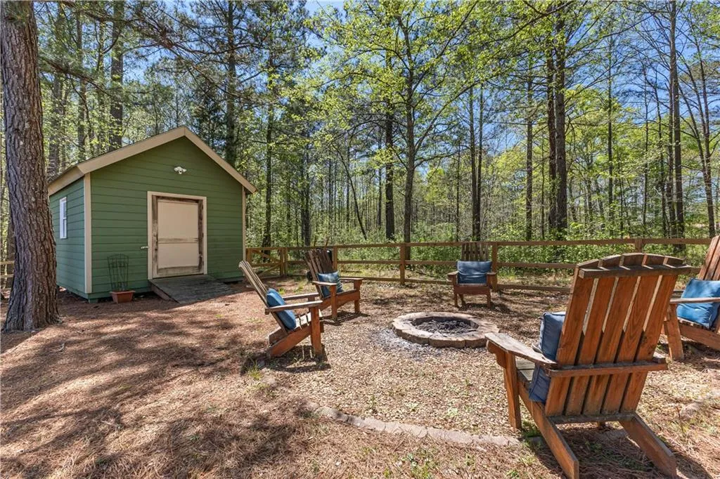 Dallas, Georgia 30157, United States, 4 Bedrooms Bedrooms, ,3 BathroomsBathrooms,Residential,Pending,104462