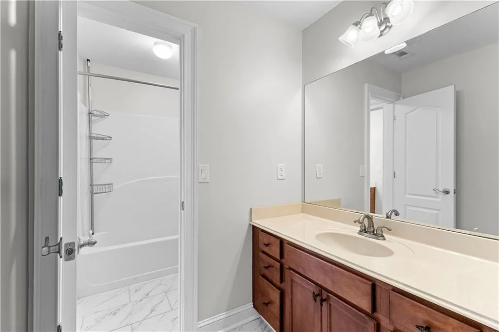 Dallas, Georgia 30157, United States, 4 Bedrooms Bedrooms, ,3 BathroomsBathrooms,Residential,Pending,104462