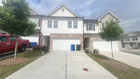 Townhouse For Sale - 4724 Fullerton Drive<br/> Oakwood, GA 30566