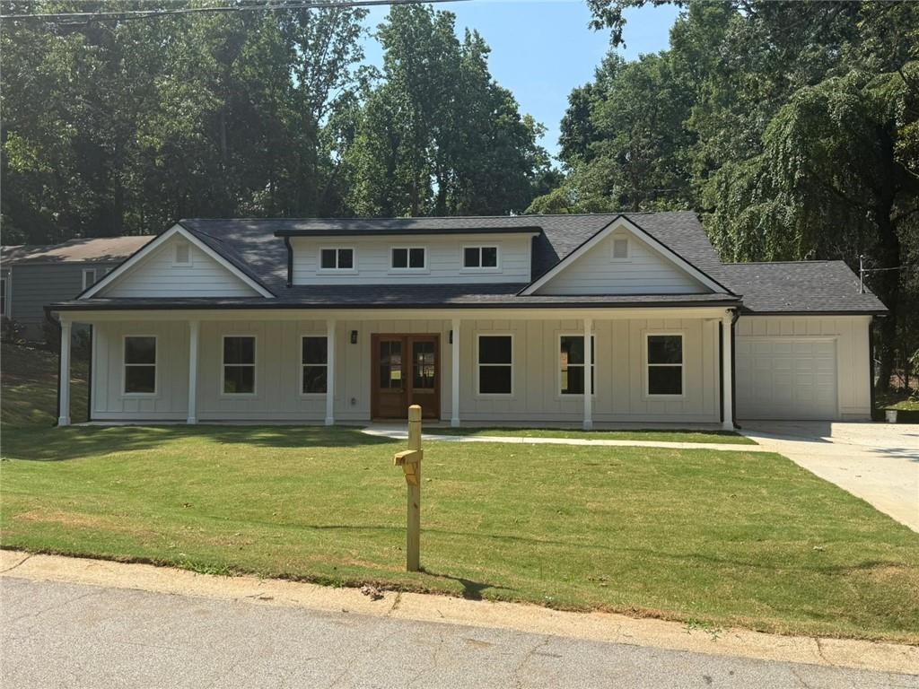 – Modern New Construction Ranch in Prime Douglasville Location!
Welcome to 5431 S Lake Drive, where contemporary style meets comfort and convenience in the heart of Douglasville! This stunning brand-new ranch home offers the perfect blend of modern elegance and everyday functionality—all wrapped in a serene, accessible setting.
Step inside and fall in love with the soaring high ceilings and open-concept design that effortlessly connects the kitchen, living, and dining areas, creating a bright, airy space perfect for entertaining or relaxing at home. The kitchen is a true showstopper with sleek modern finishes, an oversized island, stainless steel appliances, and ample cabinetry—ideal for both the home chef and the everyday cook.
Whether you’re hosting friends for dinner or enjoying a quiet night in, the seamless flow of this home makes it feel spacious, welcoming, and warm. Thoughtfully designed for one-level living, this ranch layout offers incredible accessibility for all ages and life stages—no stairs to worry about, just easy living.
But the appeal doesn’t stop at the front door.
Located in a quiet, established neighborhood, this home puts you minutes from Arbor Place Mall, Sweetwater Creek State Park, Downtown Douglasville, and an array of shops, restaurants, and entertainment options. Enjoy weekend hikes, fishing, or kayaking at nearby parks—or catch a movie, grab dinner, and explore local boutiques just a short drive away. Commuting? You’re just a quick hop onto I-20 for fast access to Atlanta, Hartsfield-Jackson Airport, and beyond.
This is more than a home—it’s a lifestyle upgrade. Whether you’re downsizing, investing in your first home, or simply looking for a fresh start, 5431 S Lake Drive offers modern comfort, natural beauty, and urban convenience all in one incredible package.
? Key Features:
• Brand-new ranch construction
• High ceilings + modern open-concept layout
• Sleek kitchen with stainless steel appliances
• One-level living – no stairs!
• Minutes to shopping, dining, parks & highways
• Peaceful neighborhood setting with easy access to city life
Don’t miss your chance to own a stylish, move-in-ready home in one of Douglasville’s most desirable areas. Schedule your tour today and fall in love with everything 5431 S Lake Drive has to offer!