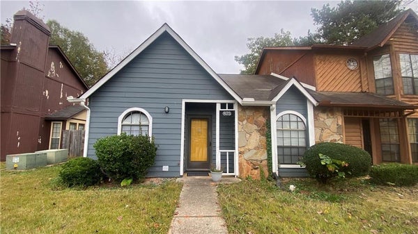 875 HERITAGE OAKS DR, STONE MOUNTAIN, GA 30088 - Image 4ab61ea0a32ed08e9ddfd5641bb8be53/65659668