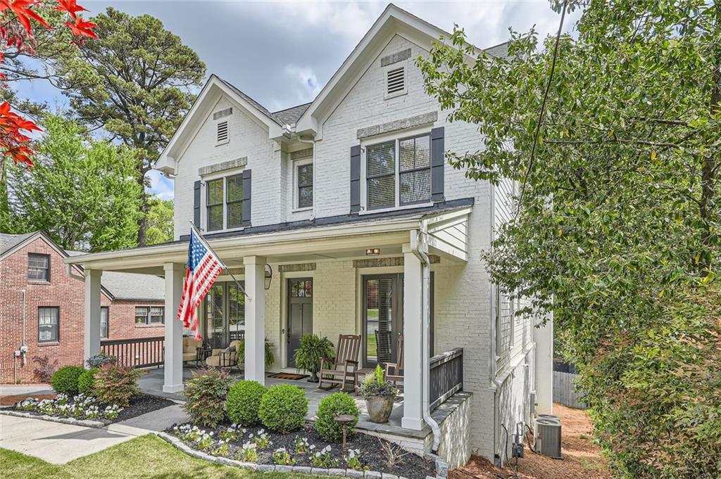555 E Wesley Road, Atlanta, Georgia image 1