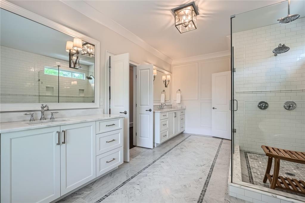 555 E Wesley Road, Atlanta, Georgia image 28